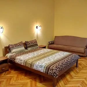 On Virmens'ka Street Апартаменты